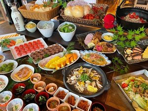 飛騨高山の郷土料理をふんだんに盛り込んだ朝食バイキングをどうぞ♪