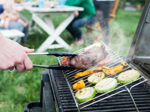 *開放的なお庭でBBQもできます♪