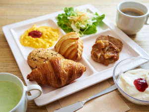 「スーパーホテルＪＲ奈良駅前・三条通り」の健康朝食盛り付けイメージ