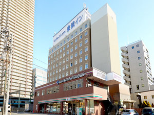 「東横ＩＮＮ横浜新子安駅前」の外観