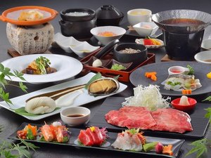 【龍リゾート会席】料理長こだわりの至福のお料理の数々を心ゆくまでお楽しみください。