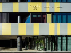 「toggle　hotel　suidobashi」のエントランス