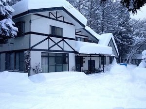 豪雪地帯の片品村。都会では触れられない、良質で豊富な雪を体感！