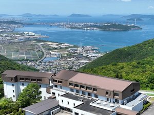 「休暇村讃岐五色台」の空撮