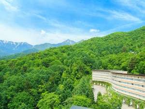 「ＡＭＢＩＥＮＴ　安曇野ホテル」の標高1000m！雄大な自然と豊かな緑に囲まれた山岳リゾート♪