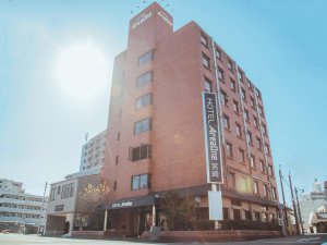 「ホテルエリアワン宮崎（HOTEL　AREAONE）」の★ホテル外観★昼