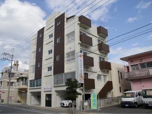 「コンドミニアムホテル・リッカ　in　Gusukuma」の外観