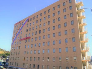 「HOTEL　AZ　福岡金の隈店」の外観