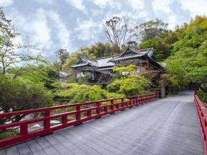 「富士屋旅館　湯河原」の富士屋旅館　外観