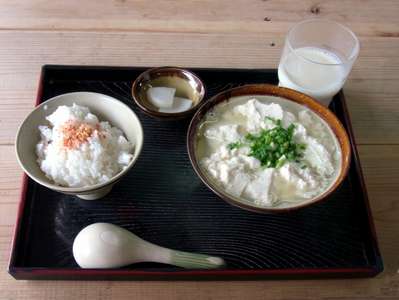 沖縄料理の ゆし豆腐 のご紹介です リッチモンドホテル那覇久茂地のブログ 宿泊予約は じゃらん