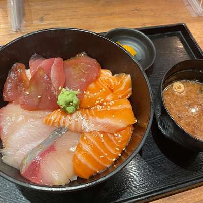 海鮮丼 ホテルウィングインターナショナルプレミアム京都三条のブログ 宿泊予約は じゃらん