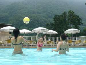新プラン プール ハーフバイキングで夏を 登場 箱根湯本温泉 ホテルおかだのお知らせ 宿泊予約は じゃらん