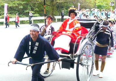 浅香唯姫のお通りです 箱根大名行列 箱根湯本温泉 ホテルおかだのブログ 宿泊予約は じゃらん