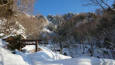 冬のなごり 戸隠神社 奥社 森のログホテル カムループスのブログ 宿泊予約は じゃらん