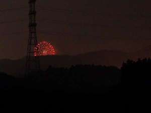 一年で一日だけ 地平線の花火大会は夜の蜃気楼 かご岩温泉旅館のブログ 宿泊予約は じゃらん