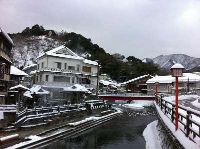 1 16 10 30現在 雪状況写真 湯村温泉 ゆけむりの宿 朝野家のブログ 宿泊予約は じゃらん