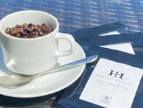 【35　COFFEE】沖縄ベビーサンゴ応援プラン好評発売中！風化したサンゴで焙煎した、沖縄限定コーヒーです。