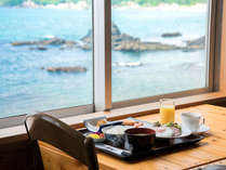 *【和朝食】海を眺めながら朝ごはんをお楽しみください。