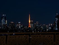東京タワーが見えるお部屋で、素敵なひとときをお過ごしください。