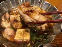 【紀州赤どり使用】和歌山食材盛りたくさん！深みある味わい地鶏をすき焼きで♪