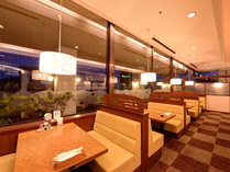 *≪館内1階　レストラン滄海(中華)/兼ご朝食会場≫どうぞごゆっくりお召し上がりくださいませ。