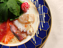【お料理】　　鮮魚のカルパッチョ風サラダ*