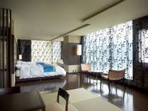 プレミアムスイート　特別和洋室　広さ82平米のゆったり過ぎる空間は、当ホテル最高級のお部屋です。