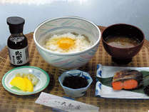 【卵かけご飯】卵はもちろん、醤油・ご飯・のりなどの食材にこだわった”朝の贅沢な一杯”