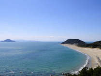 ◆恋路ヶ浜◆灯台から続く砂浜が美しい。レンタサイクルもあり、爽快感が味わえる！（車で約3分）
