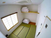和室は最大３名まで泊まれます。