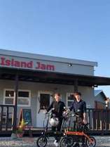 island ｊａｍ　ランチは11時～15時です。