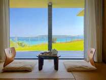 古宇利島を望む琉球畳のお部屋