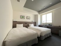 スーペリアツインルーム20平米、清潔ですっきりとしたお部屋は、ご友人、ご夫婦でのご旅行にぴったりです。