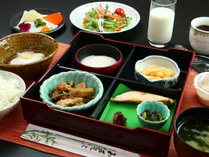 #ご朝食一例　炊きたてのごはん、山の恵みを活かした和朝食です。