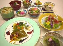 １泊２食付プランのミニ会席「加賀」料理イメージ