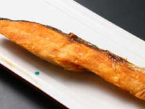 【朝食一例】　焼鮭