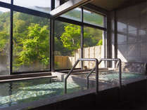 *【大浴場/仙人の湯】気持ちの良いお湯と景色に、日頃のストレスもスッキリ気分爽快！
