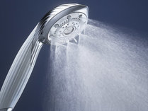 大浴場の洗い場には「ReFa」のシャワーヘッドを導入！