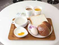 【朝食】1Fロビーにて日替わりのモーニングをご用意しております。