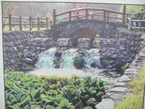 健康ランドに隣接した親水公園、散歩コース。大浴場も350円でお楽しみ頂けます。