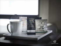 オリジナルコーヒー・紅茶：アメニティバーにお部屋でお楽しみいただくコーヒーと紅茶をご用意しております