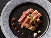 ■夕食■沖縄名物！柔らかく濃厚な『国産牛ステーキ』（写真はイメージです）