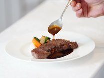 【夕食】洋食　Rapport（ラポール）　島根県産牛サーロインステーキ
