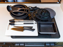 ・台所には調理器具一式をそろえております