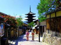 八坂の塔SNS映え抜群の京都で人気の路地を歩き、気分は京美人なのです！