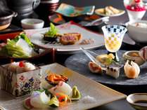 美食の都・京都の海と里山の幸に加えて、御食国「若狭・志摩・淡路」の厳選食材が彩る懐石料理（イメージ）