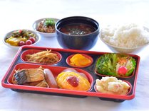 ●日替わり朝食：定価５００円！＜お手ごろ朝食付＞プランのメニューとなります。おかずは日替わりですよ♪
