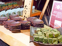 奈良名物「柿の葉寿司」