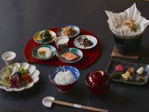 【朝食】信州の味覚を詰め込んだ和食膳