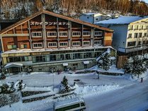 *外観【冬】／一の瀬ダイヤモンドスキー場近く、リピーターさんにも人気のホテルです 写真